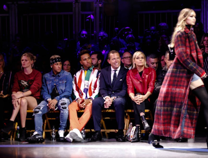 tommy hilfiger show spring summer 2018 london fashion week uk 19 sep 2017 lara stone neymar lewis hamilton daniel grieder yolanda h foster gigi hadid soccer player footballer motor formula one 1 f1 f ceo real housewives beverly hills lfw ss18 modelling businessperson football player model racing driver sportsperson female male with others personality reality tv star 63661835 person human clothing apparel crowd audience