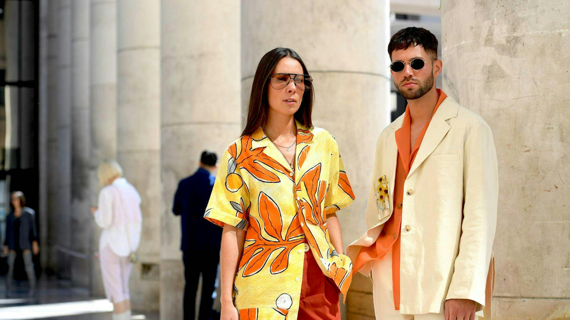 street style spring summer 2020 paris fashion week men's france 21 jun 2019 ss20 pfw pfwm female male with others not-personality 81529182 clothing apparel person human sunglasses accessories accessory